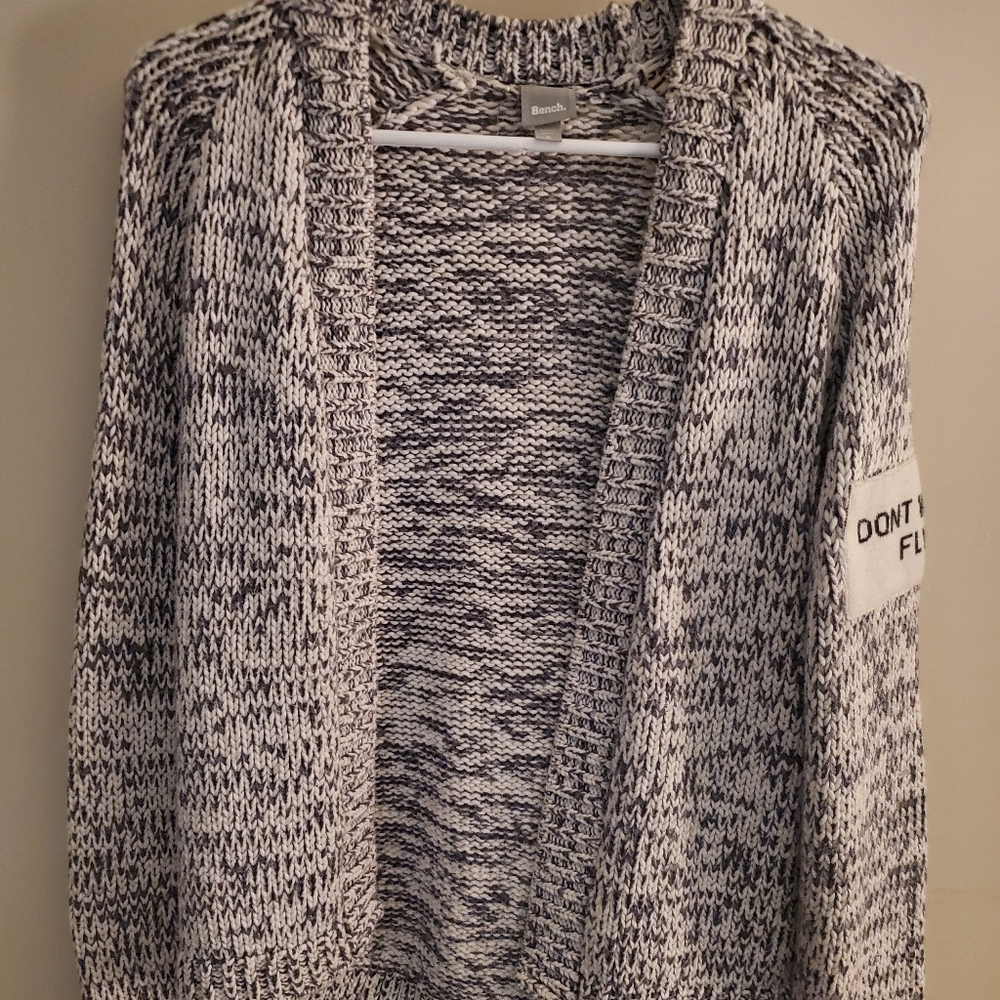 BENCH Small Sweater Womens